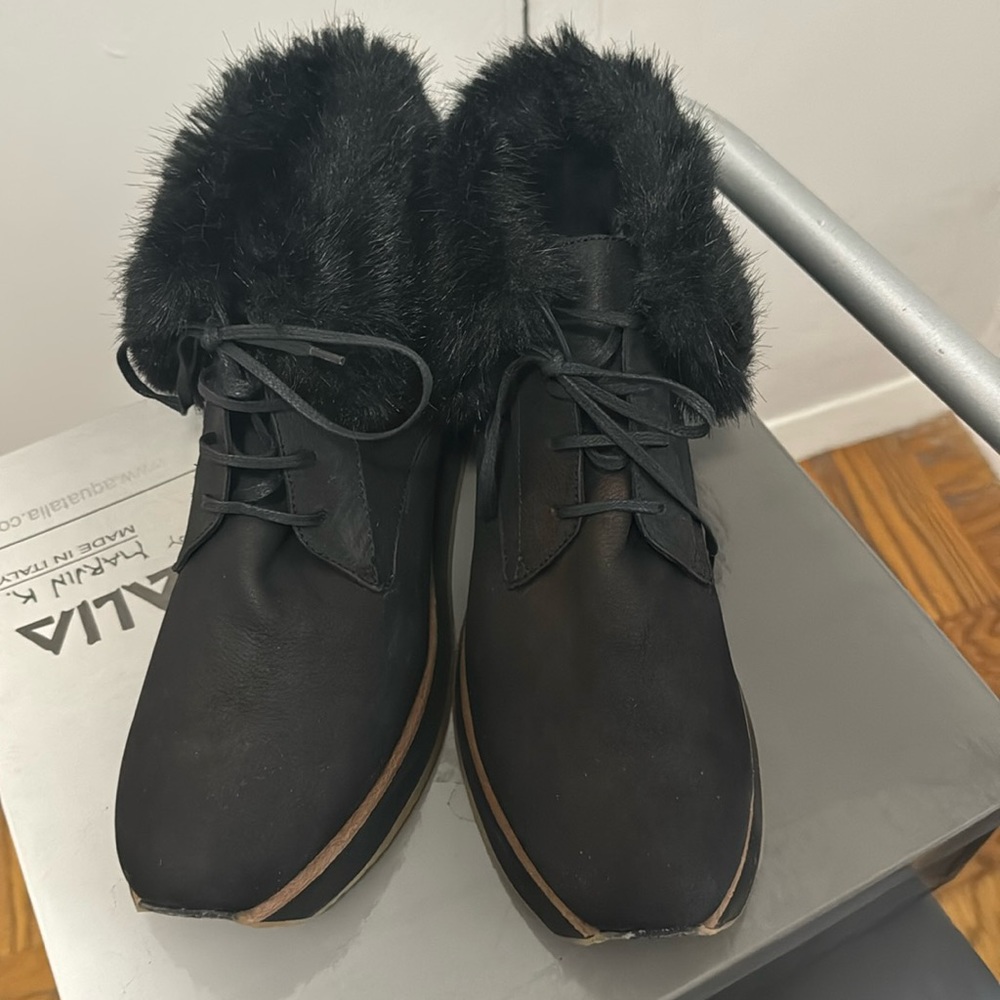 Aquatalia Jacoba Nabuck combo boots black 9M faux fur weatherproof made in Italy